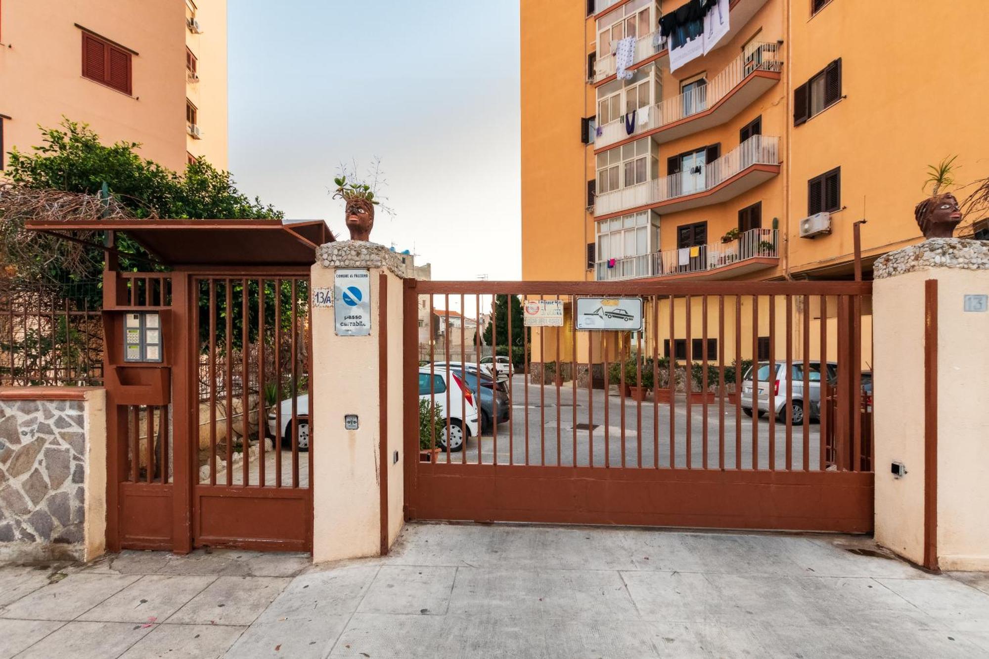 Casa De Paoli - Vista Mare Arenella, Palermo Con Parcheggio Privato Apartment, Palermo